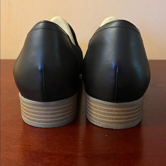 NWT/NIB Black Suede Perforated Loafers by Clarks - Picture 3 of 8